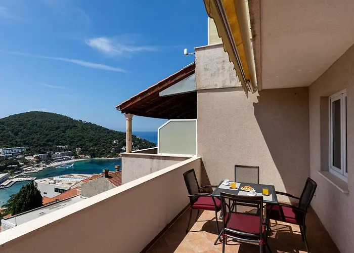 Sensational View Apartment